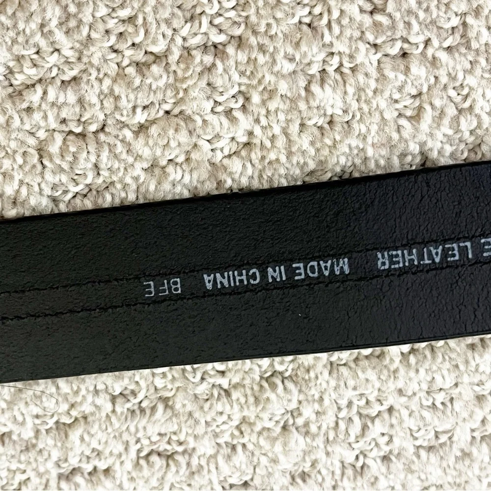 Levis Mens Black Leather Belt Sz 38 Classic 1.5